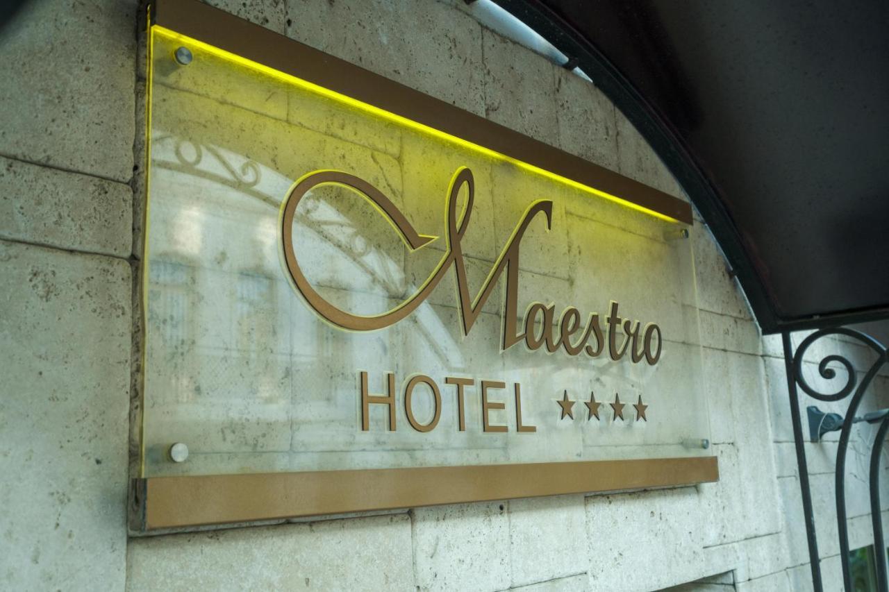 Maestro Hotel Baku Exterior photo