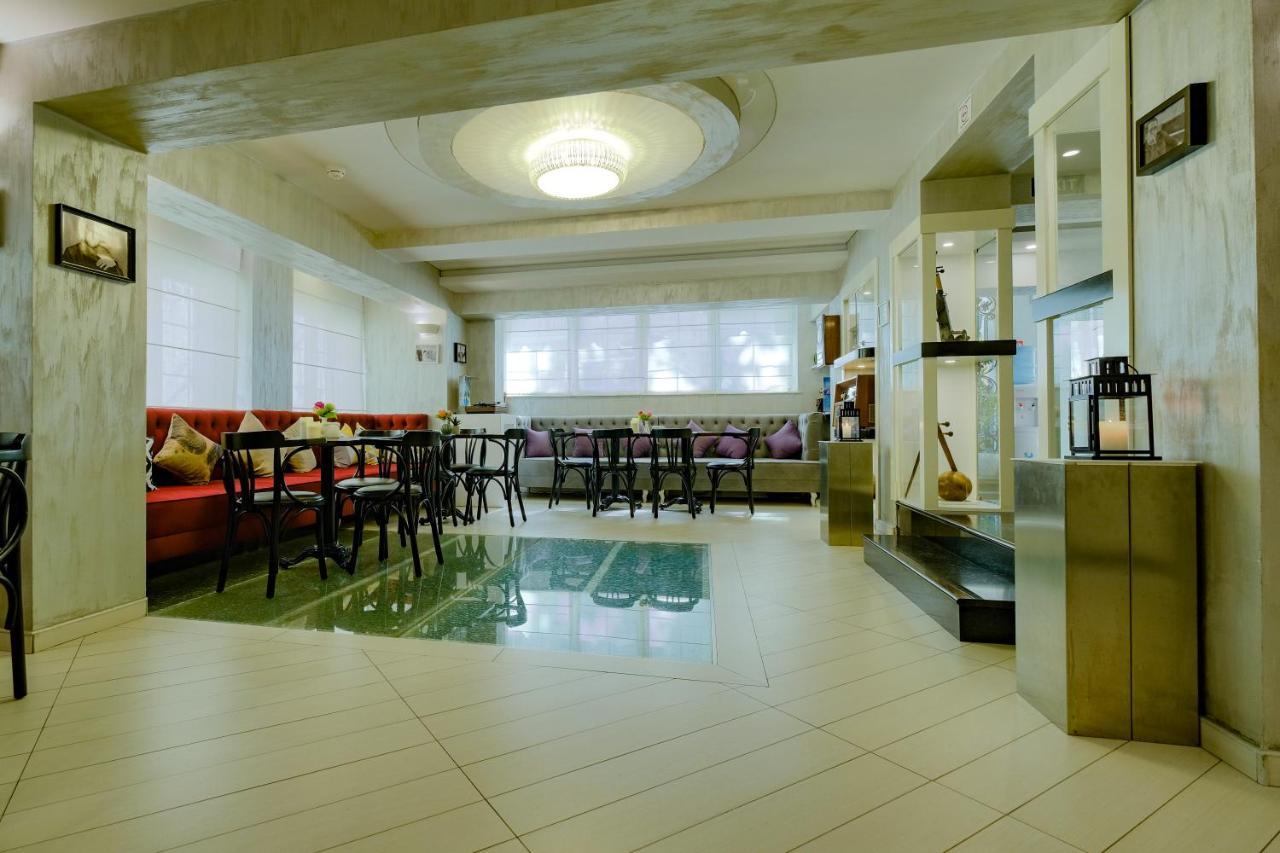 Maestro Hotel Baku Exterior photo